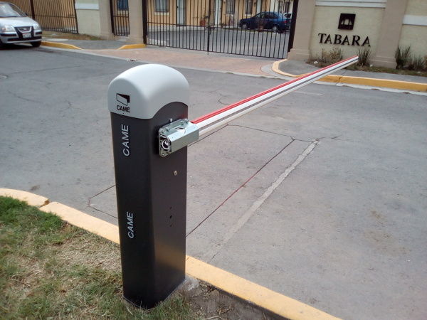 barrera-vehicular-came-243841